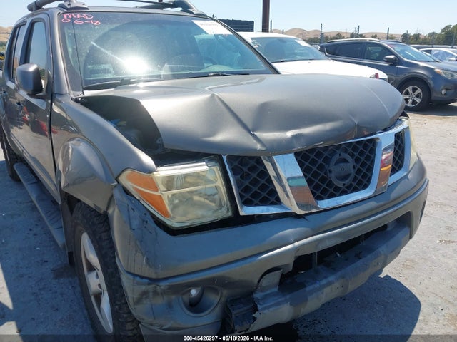 2008 Nissan FRONTIER LE thumbnail 12