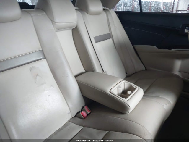 صورة 8 لـ 2014 Toyota CAMRY XLE