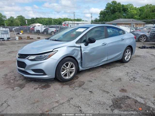 2017 Chevrolet CRUZE LT AUTO 照片 2