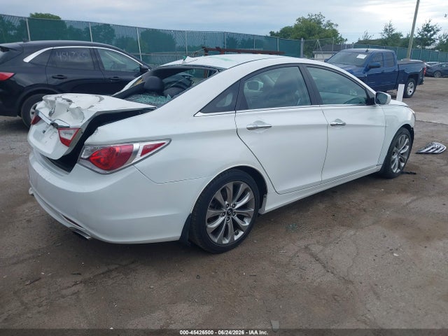 صورة 4 لـ 2012 Hyundai SONATA SE