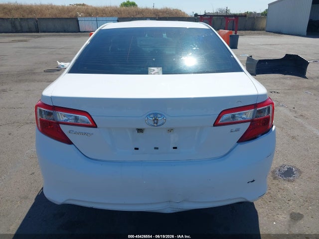 صورة مصغرة 16 لـ 2013 Toyota CAMRY LE