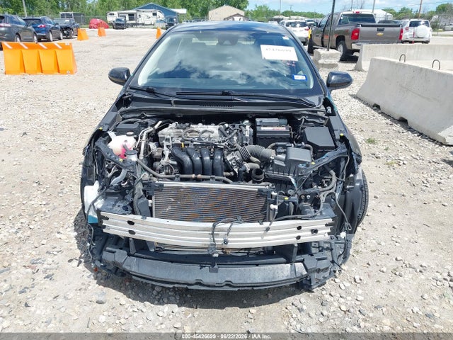 2020 Toyota COROLLA LE photo 6