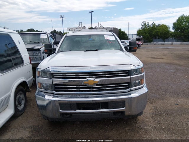 صورة مصغرة 12 لـ 2016 Chevrolet SILVERADO 2500HD WT