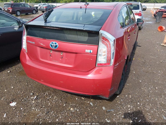 صورة مصغرة 17 لـ 2013 Toyota PRIUS THREE