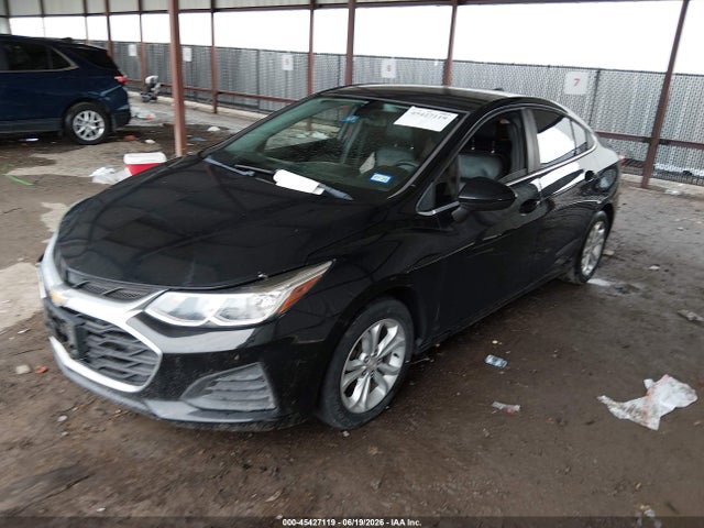 2019 Chevrolet CRUZE LS 照片 2