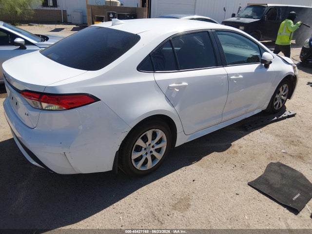 2020 Toyota COROLLA LE photo 4