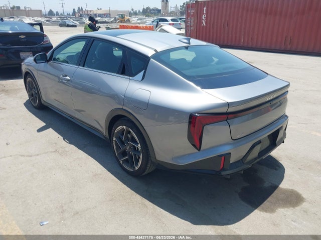 صورة 3 لـ 2025 KIA K4 GT-LINE