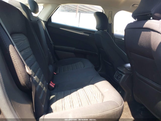2016 FORD FUSION SE photo 8