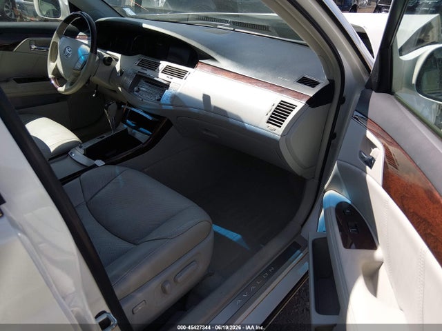 صورة 5 لـ 2010 Toyota AVALON LIMITED