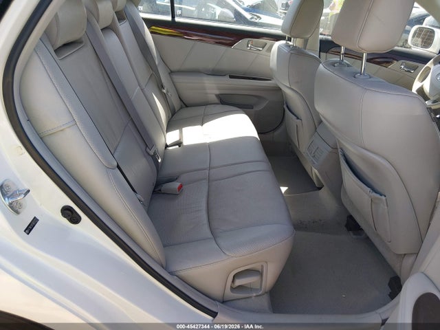 صورة 8 لـ 2010 Toyota AVALON LIMITED