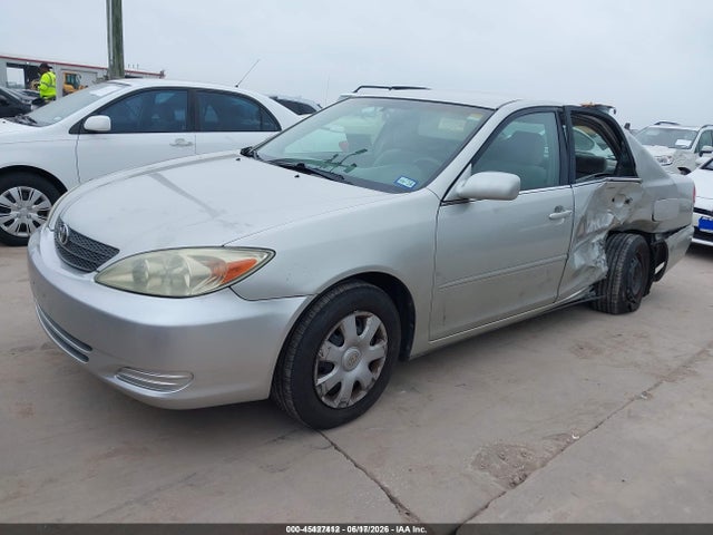 2003 Toyota CAMRY LE 照片 2