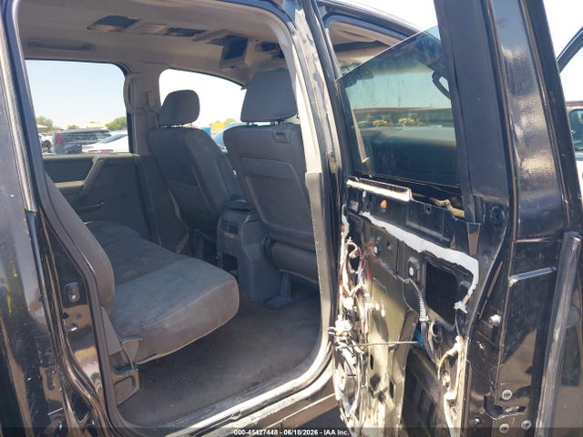صورة 8 لـ 2006 Nissan TITAN SE