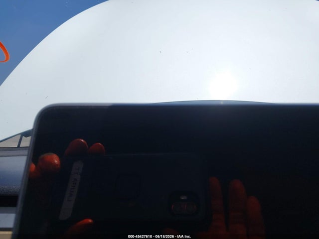 2023 Tesla MODEL 3 REAR-WHEEL DRIVE thumbnail 18