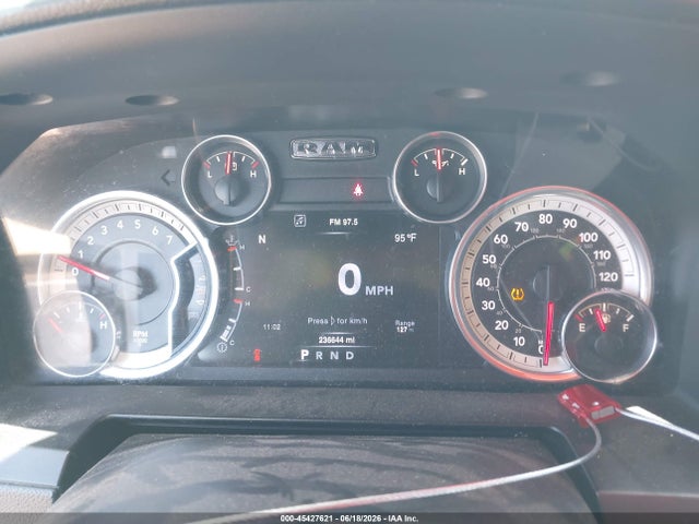 صورة 7 لـ 2016 RAM 1500 LARAMIE