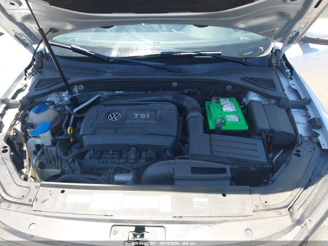 صورة 10 لـ 2016 Volkswagen PASSAT 1.8T S