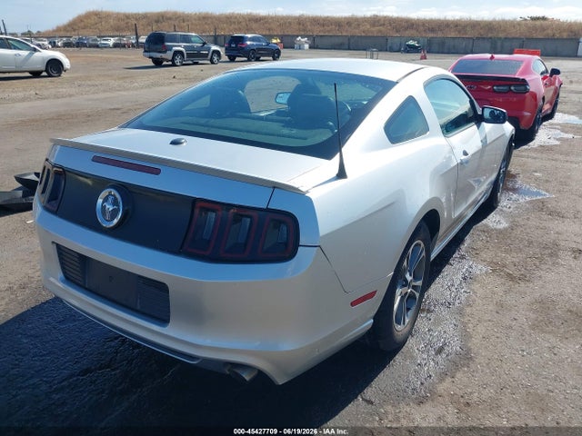 2014 FORD MUSTANG V6 PREMIUM 缩略图 4