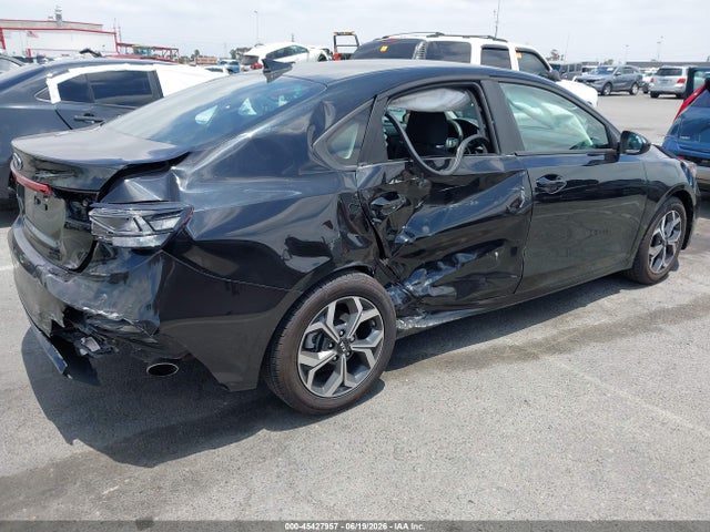 2019 KIA FORTE LXS — фото 4