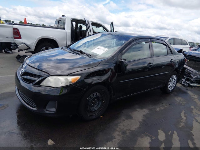 2012 Toyota COROLLA LE 照片 2