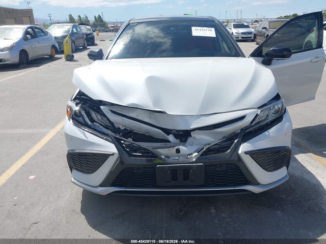 صورة 6 لـ 2021 Toyota CAMRY XSE V6