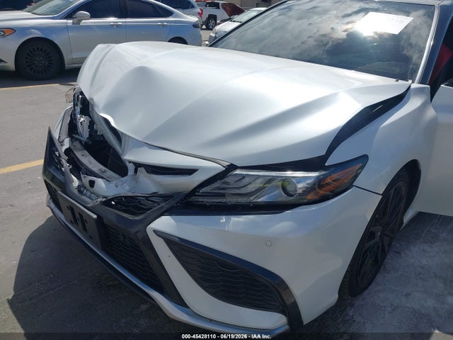 2021 Toyota CAMRY XSE V6 — миниатюра 13