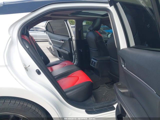 صورة 8 لـ 2021 Toyota CAMRY XSE V6