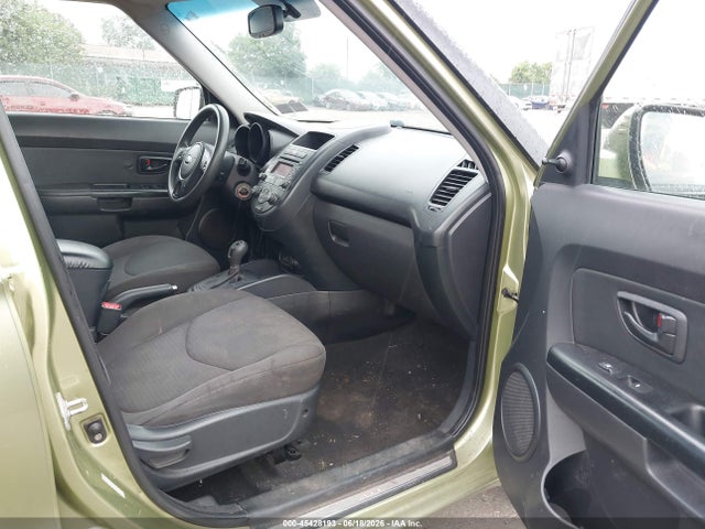 2013 KIA SOUL photo 5