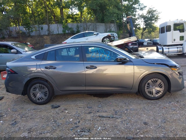 صورة مصغرة 13 لـ 2026 Nissan SENTRA S