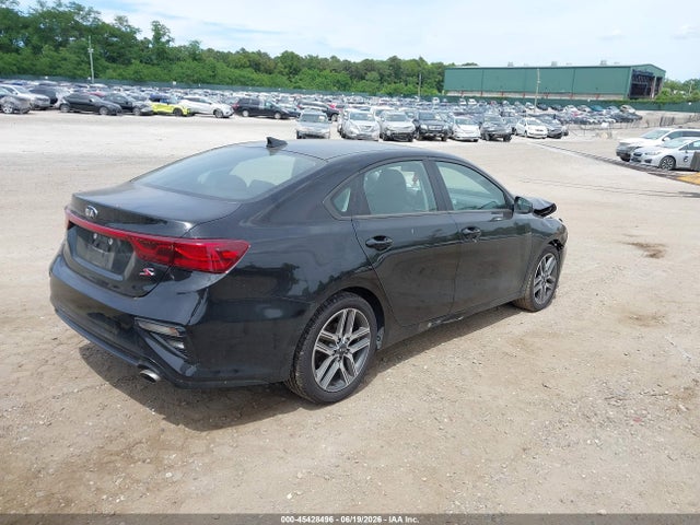 صورة 4 لـ 2019 KIA FORTE S