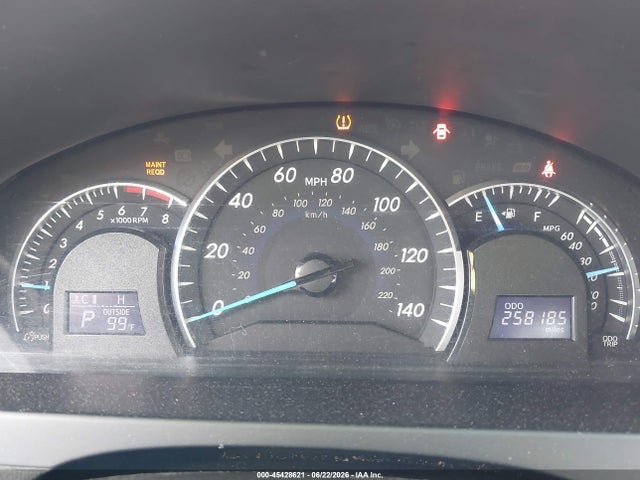 2014 Toyota CAMRY XLE thumbnail 7
