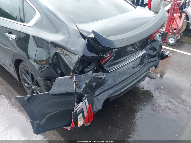 صورة 6 لـ 2017 Nissan ALTIMA 2.5 SR