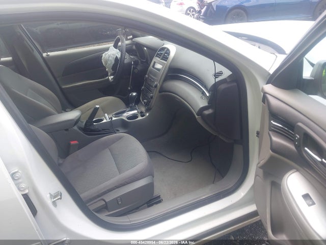 2015 Chevrolet MALIBU 1FL photo 5