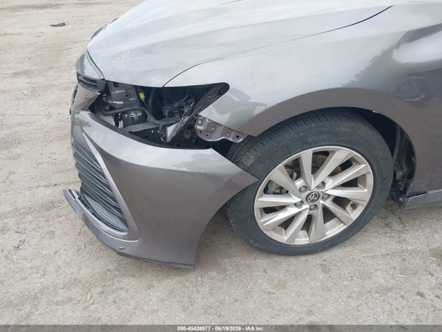 2021 TOYOTA CAMRY LE 6