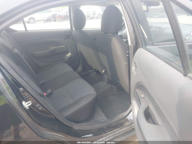 صورة 8 لـ 2024 Mitsubishi MIRAGE G4 ES