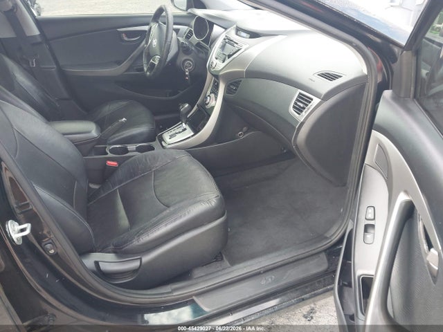 صورة 5 لـ 2012 Hyundai ELANTRA LIMITED (ULSAN PLANT)