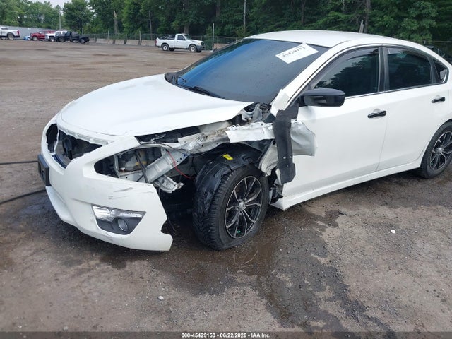 2013 Nissan ALTIMA 2.5 S — фото 6