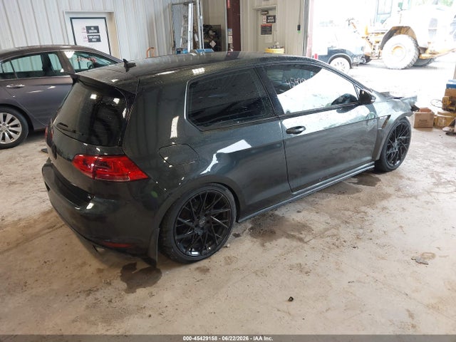 2016 Volkswagen GOLF GTI S 2-DOOR — фото 4