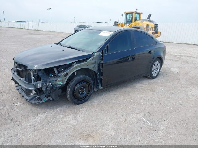 صورة 2 لـ 2014 Chevrolet CRUZE LS AUTO