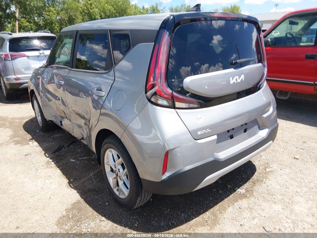 صورة 3 لـ 2024 KIA SOUL LX