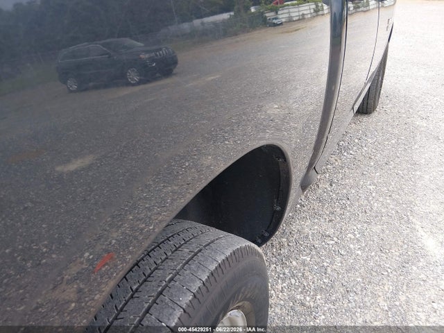 2018 RAM 1500 缩略图 15
