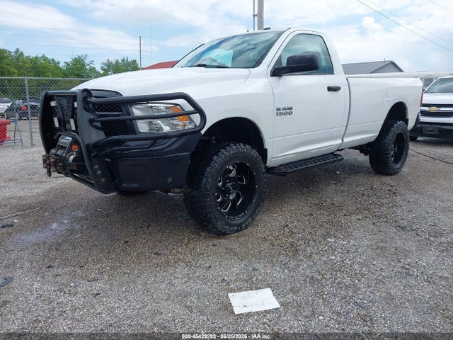 2016 RAM 1500 TRADESMAN — фото 2