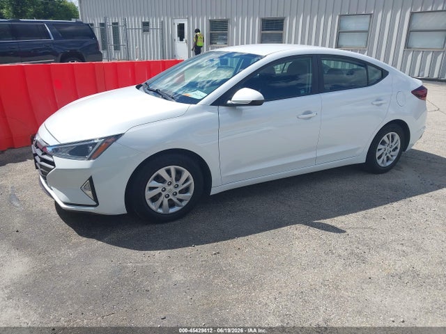 صورة 2 لـ 2020 Hyundai ELANTRA SE