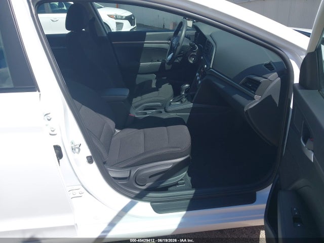 صورة 5 لـ 2020 Hyundai ELANTRA SE