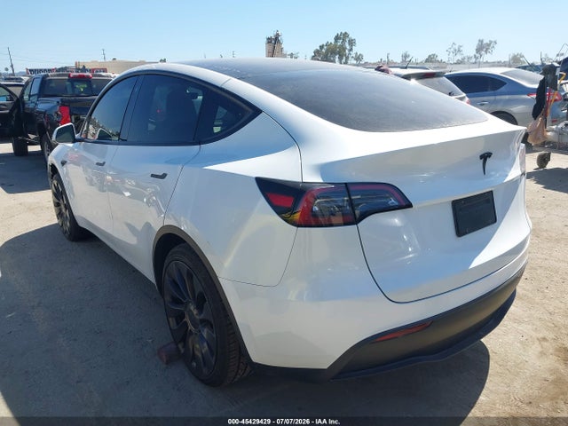 2023 TESLA MODEL Y AWD/LONG RANGE DUAL MOTOR ALL-WHEEL DRIVE 3