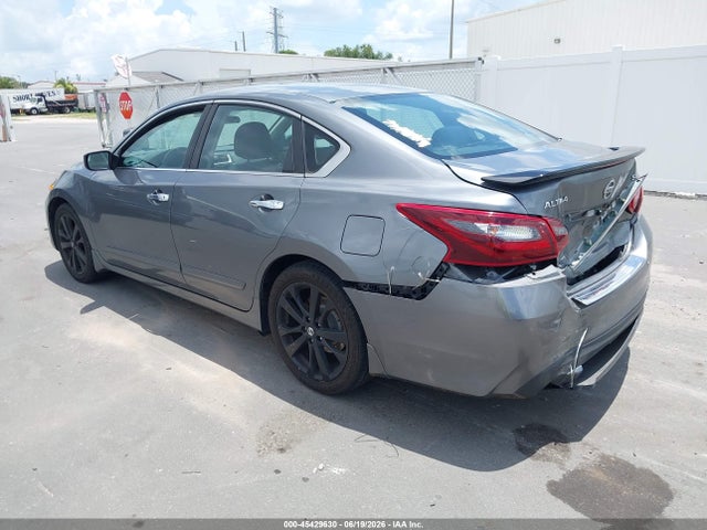 2017 Nissan ALTIMA 2.5 SR 照片 3