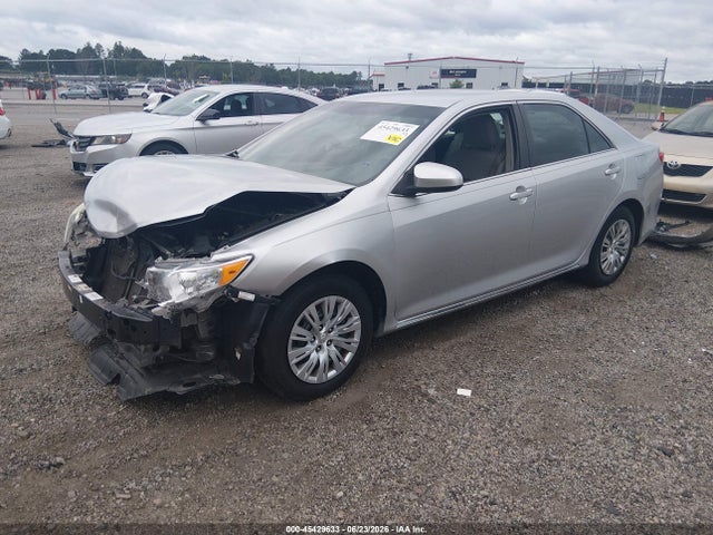 صورة 2 لـ 2014 Toyota CAMRY LE
