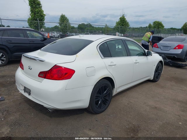 صورة 4 لـ 2015 Infiniti Q40