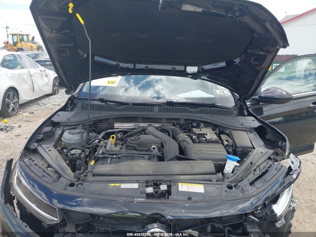 صورة 10 لـ 2025 Volkswagen JETTA 1.5T SE