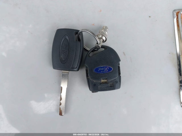 2013 FORD FIESTA SE — миниатюра 11