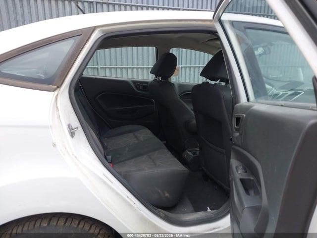 صورة 8 لـ 2013 FORD FIESTA SE