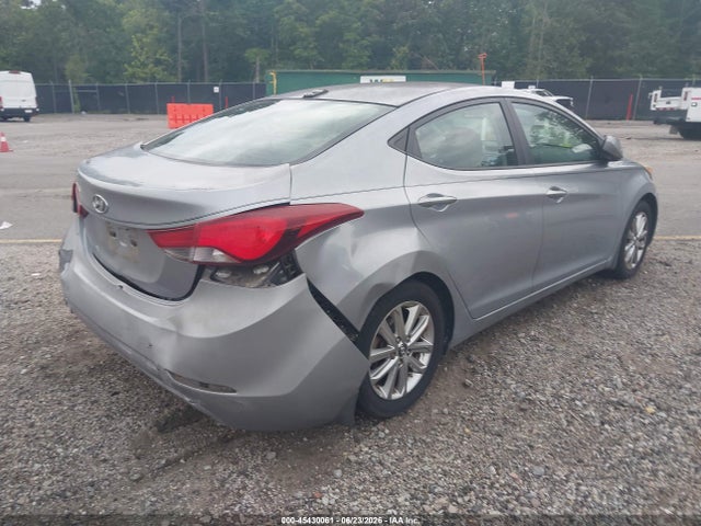 2016 Hyundai ELANTRA SE 照片 4